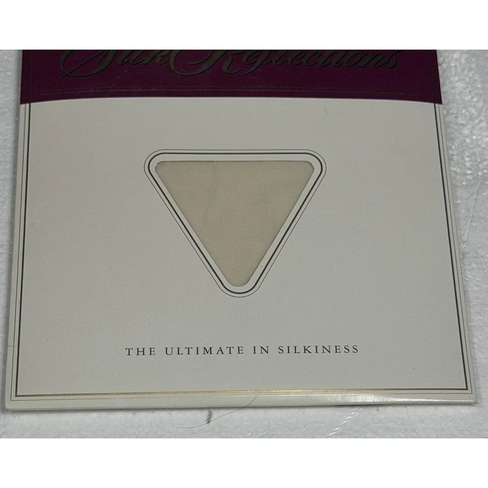 NWT VTG Hanes Silk Reflections Silky Sheer  Size CD Pearl ColorUSA